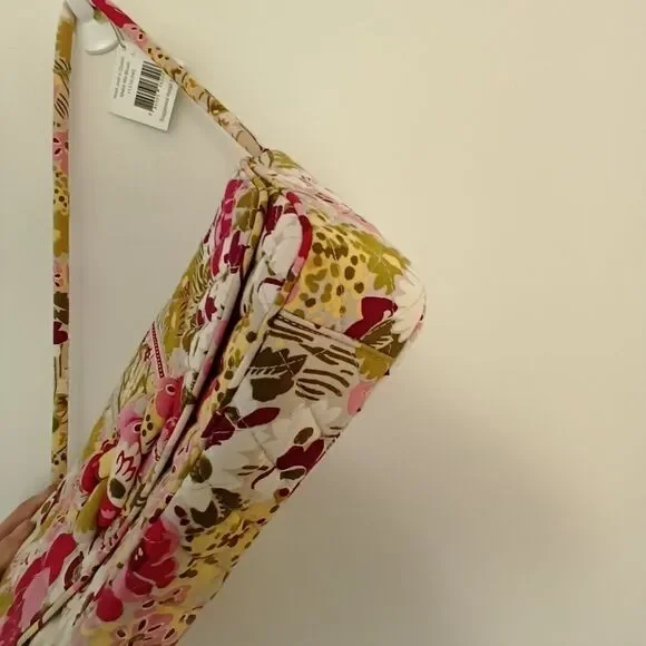 Vera Bradley Knot Just A Clutch - Picture 6 of 10